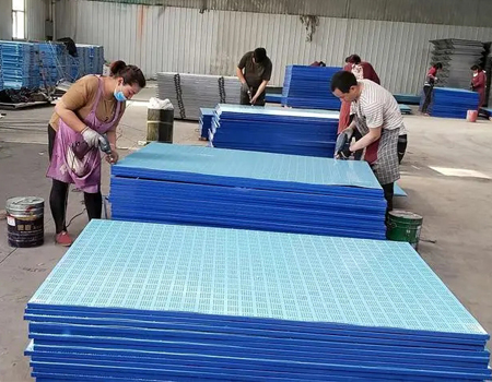 护栏网车间-爬架网车间